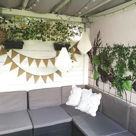 Дом отдыха Beautiful On An Undisturbed Plot *