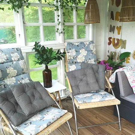 Beautiful On An Undisturbed Plot * Рёдбю